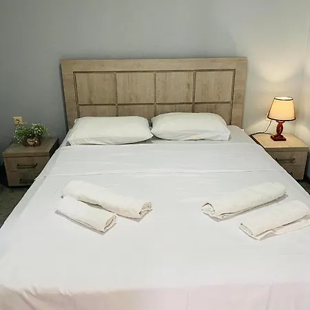 Sea View Rooms In Batumi Exterior photo