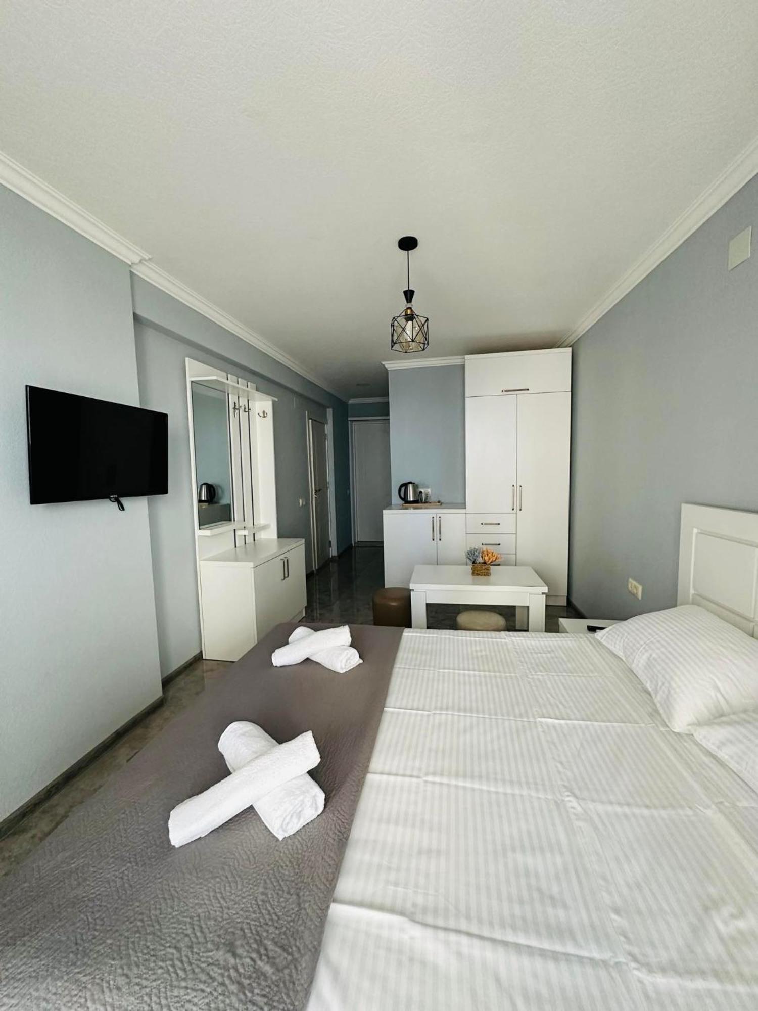 Hotel Sea View In Batumi
